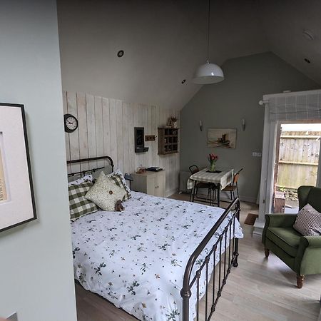 The Dorm Bed And Breakfast Eccleshall エクステリア 写真