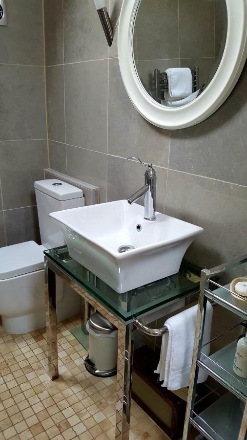 The Dorm Bed And Breakfast Eccleshall エクステリア 写真