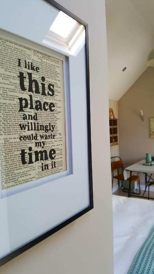 The Dorm Bed And Breakfast Eccleshall エクステリア 写真